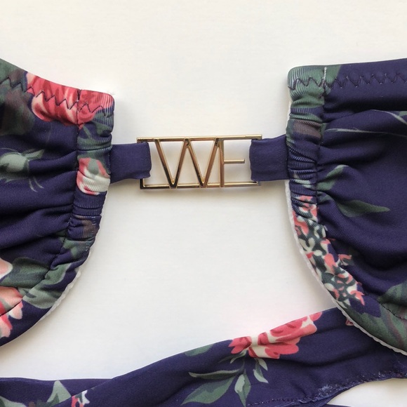 NWT Wildfox Floral underwire swim top - Picture 5 of 8